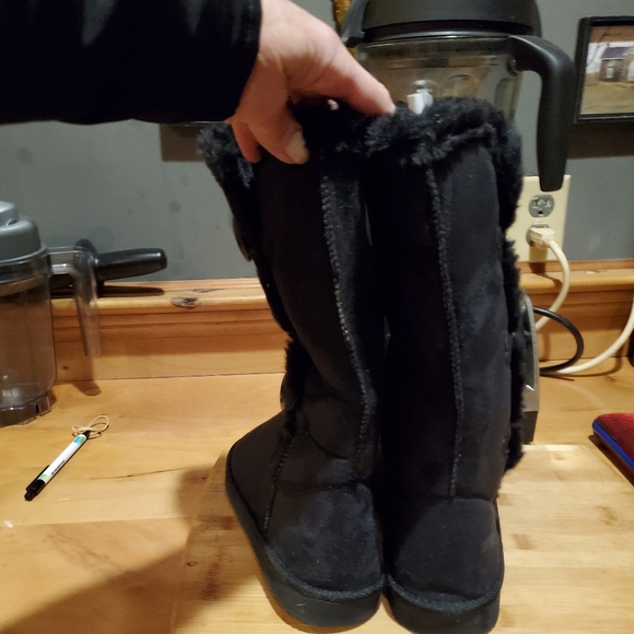 BOOTS... WINTER..⭐.BRAND NEW - Picture 3 of 7